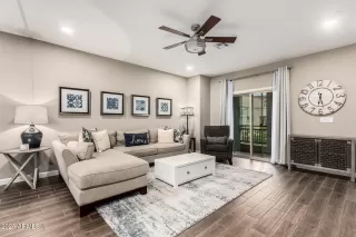 Photo #5: 6932528 Listing 