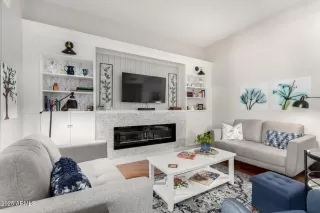 Photo #2: 6932660 Listing