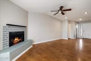 Photo #3: 6932773 Listing 