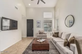 Photo #1: 6932950 Listing