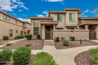 Photo #4: 6932950 Listing