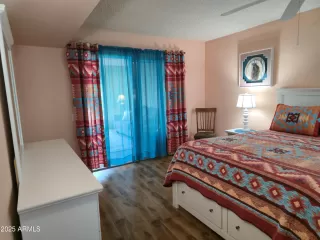 Photo #4: 6933146 Listing 