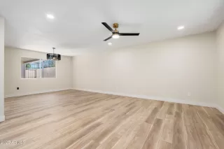 Photo #1: 6933233 Listing 