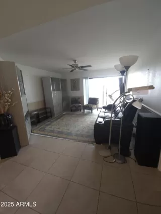 Photo #6: 6933348 Listing 