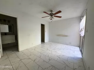 Photo #6: 6933413 Listing 