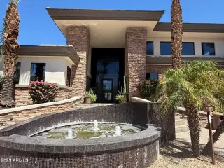 Photo #1: 6933586 Listing 