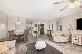 Photo #3: 6933768 Listing