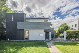 Photo #1: 6933800 Listing 