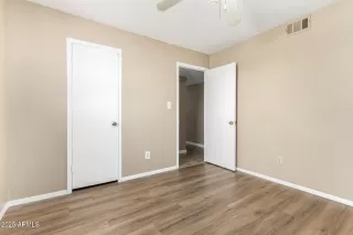 Photo #3: 6933819 Listing 