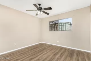 Photo #6: 6933819 Listing 