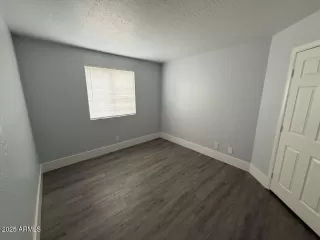 Photo #4: 6933882 Listing 