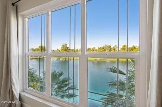 Photo #4: 6933999 Listing