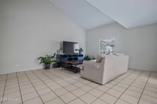 Photo #1: 6934110 Listing