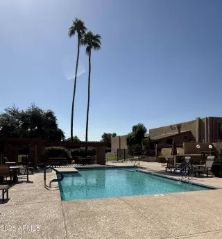 Photo #2: 6934198 Listing 