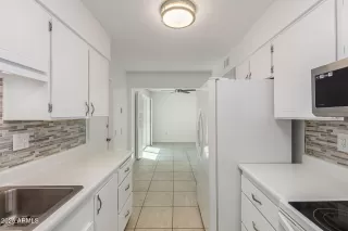 Photo #4: 6934281 Listing 