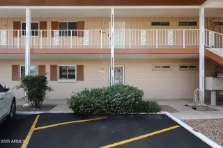 Photo #2: 6934297 Listing 