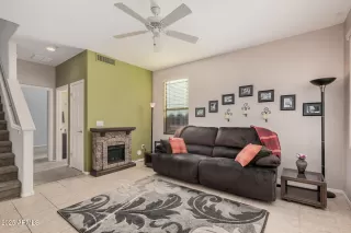 Photo #5: 6934345 Listing 