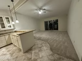 Photo #5: 6934381 Listing 