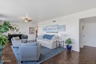 Photo #2: 6934391 Listing 