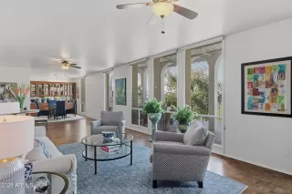 Photo #5: 6934391 Listing 