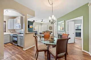 Photo #4: 6934411 Listing 