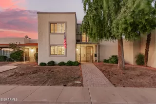 Photo #1: 6934433 Listing 