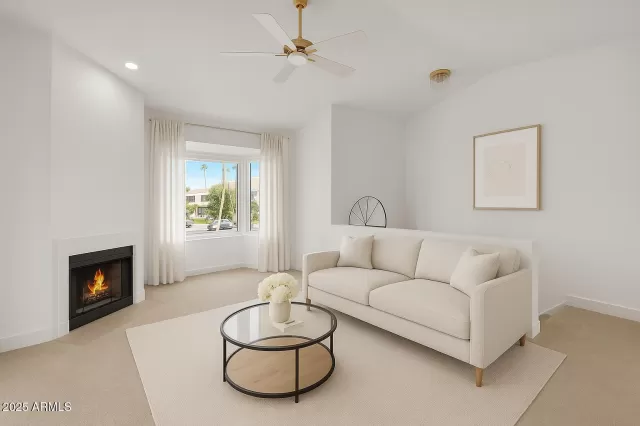 MLS: 6934462 Condo For Sale