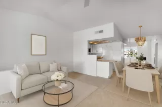 Photo #2: 6934462 Listing