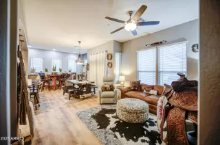 Photo #4: 6934482 Listing 