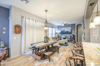 Photo #6: 6934482 Listing 