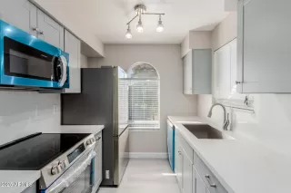 More Details about MLS # 6934579 : 10610 S 48TH STREET#2013