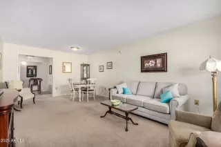 Photo #4: 6934639 Listing