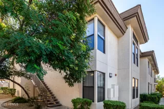 LARRONATA Condos for Sale