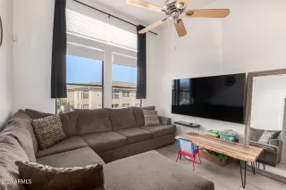 Photo #2: 6934654 Listing 