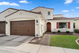 Photo #1: 6934703 Listing