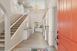 Photo #2: 6934703 Listing