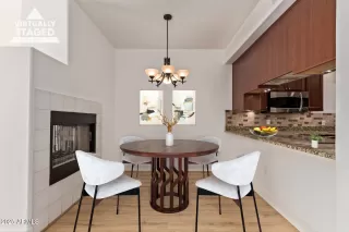 Photo #5: 6934975 Listing