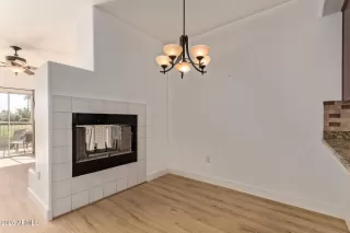 Photo #6: 6934975 Listing