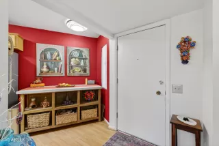 Photo #6: 6935016 Listing 