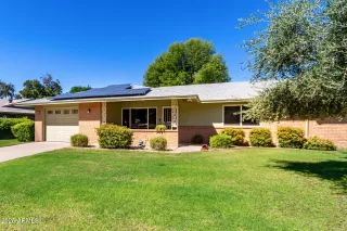 Photo #5: 6935101 Listing