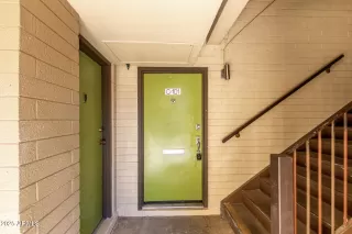 Photo #1: 6935111 Listing 