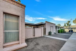 Photo #2: 6935217 Listing