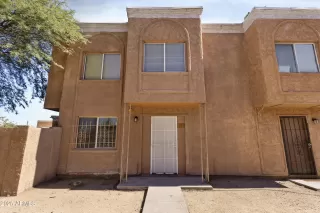 Photo #1: 6935248 Listing 