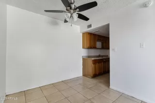 Photo #6: 6935248 Listing 