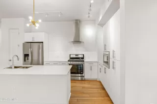 Photo #3: 6935441 Listing 