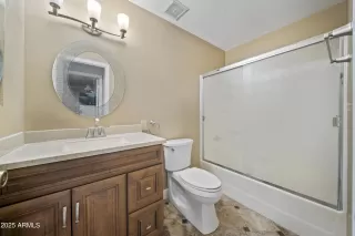 Photo #6: 6935456 Listing 