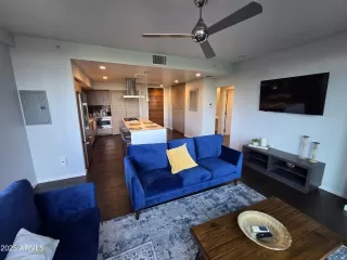 Photo #4: 6935604 Listing