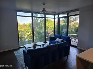 Photo #5: 6935604 Listing