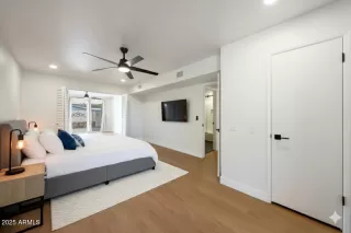 Photo #5: 6935619 Listing 