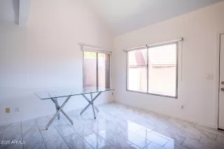 Photo #4: 6935720 Listing 